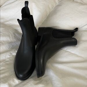 Lemon Jelly | Ava Black Matte | Chelsea |Winter & Rain Boots | PullOn | Size 41